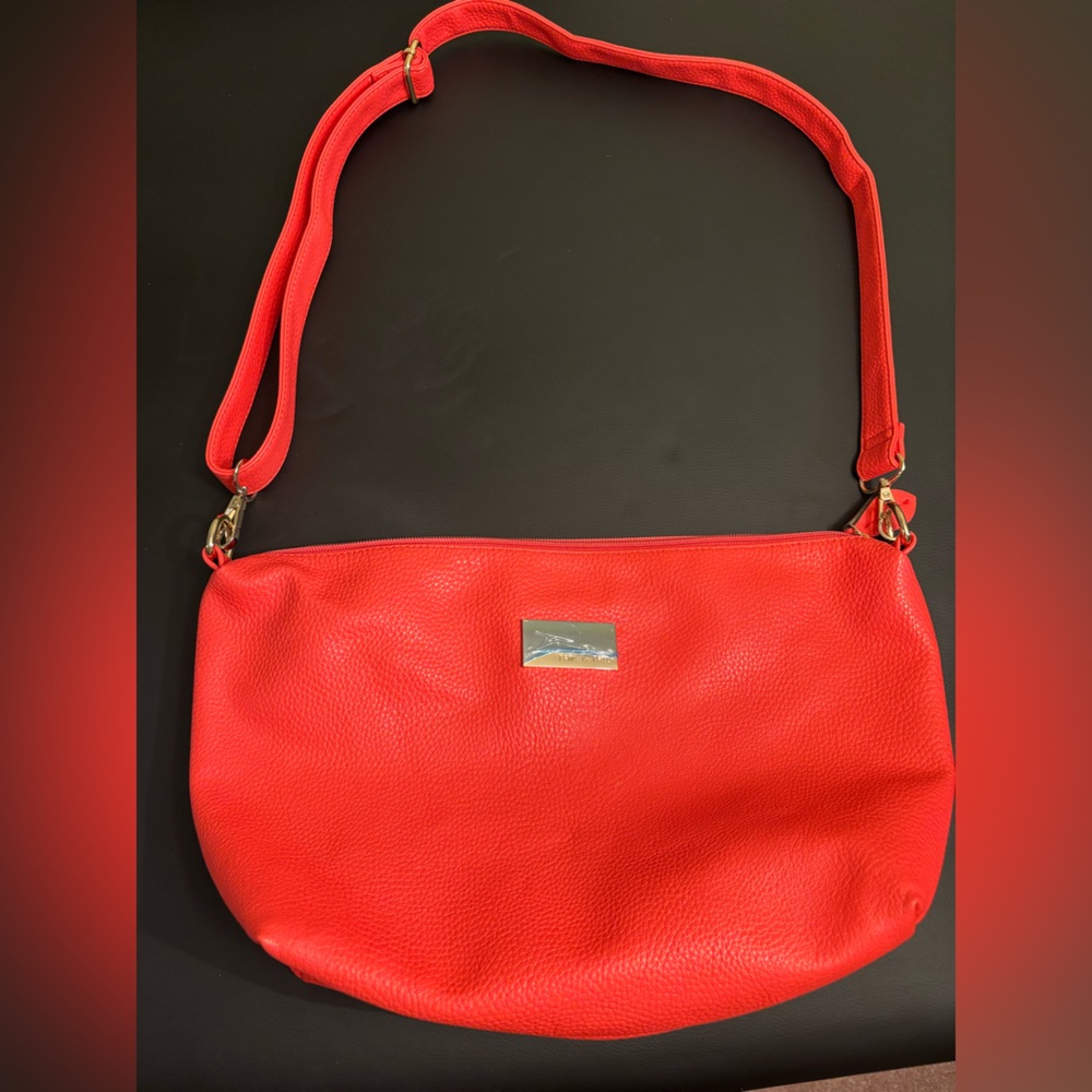 Remi and Reid shoulder bag